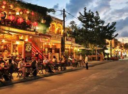 Transfer from Lang Co Beach to Hoi An